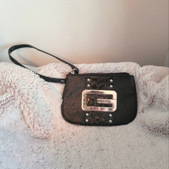 YK2 GUESS wristlet wallet - Picture 1 of 6